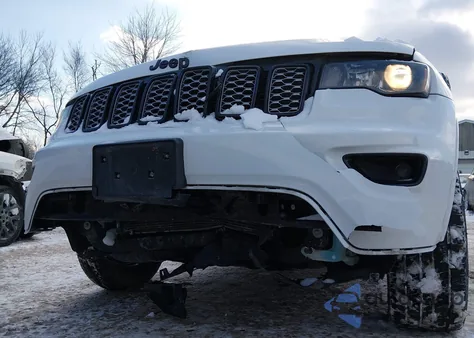 2020 Jeep Grand Cherokee Altitude 4X4 z USA, uszkodzony, nr VIN 1C4RJFAG0LC211429